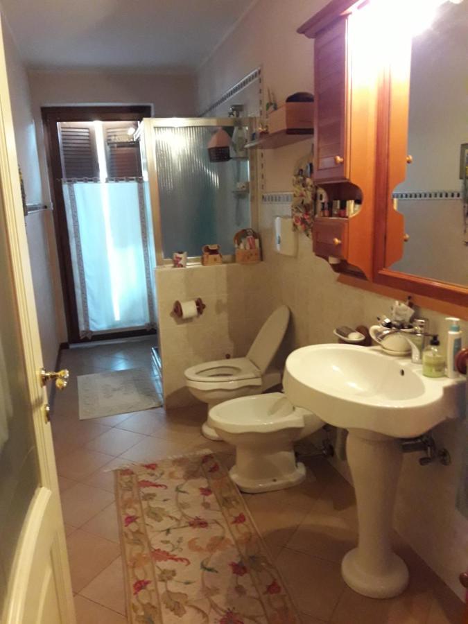 Lovely Casa Paola Villlafranca Centro Zimmer Rooms Villafranca di Verona Exterior foto